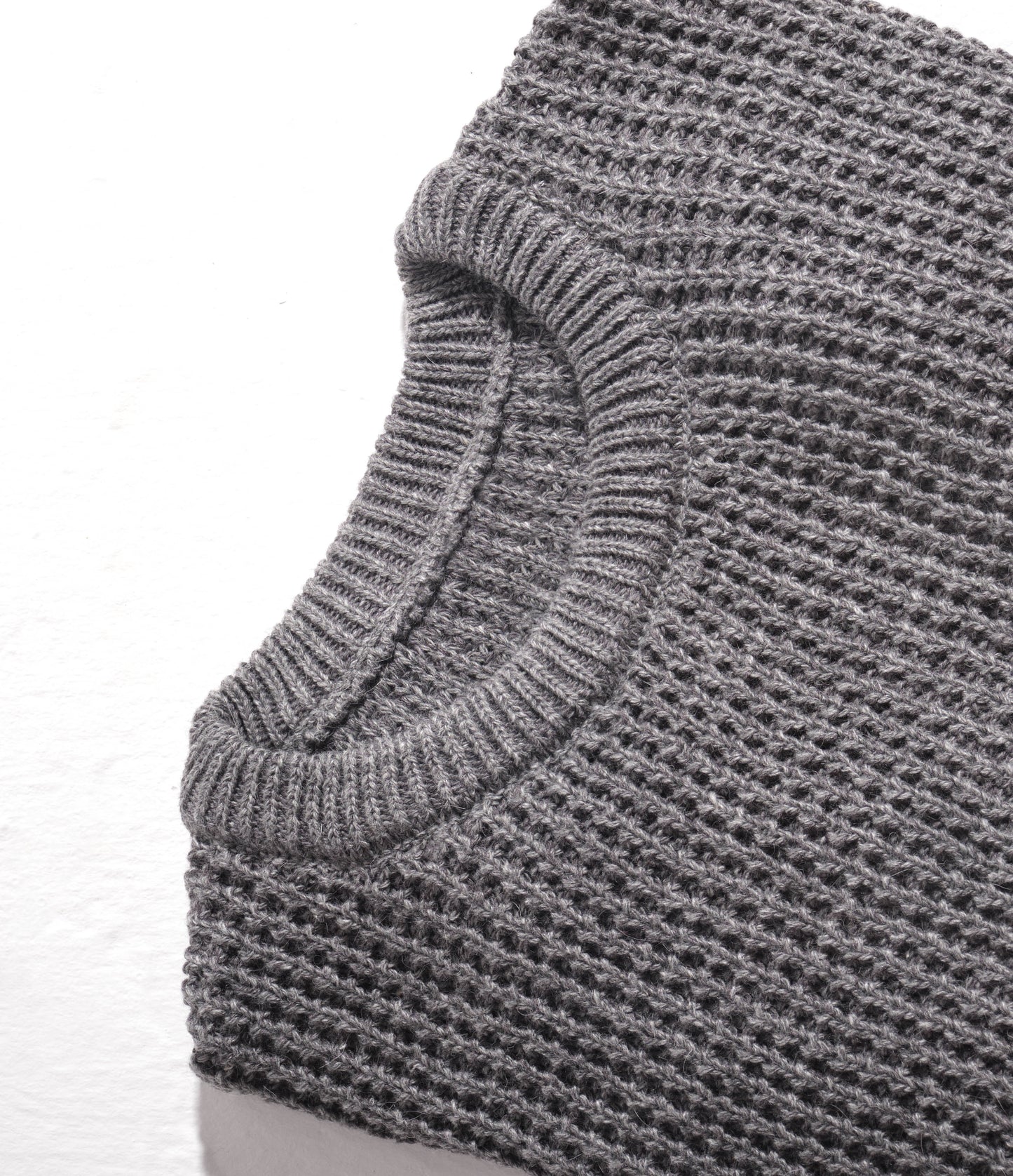 Men's Round Neck Wool Knitted Grey Sweater, Elegant & Comfortable Design